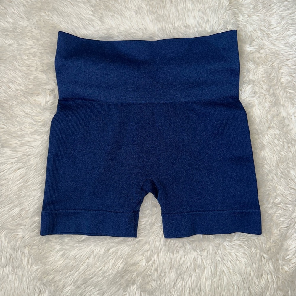 SET active sculptflex shorts